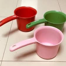 Gayung plastik